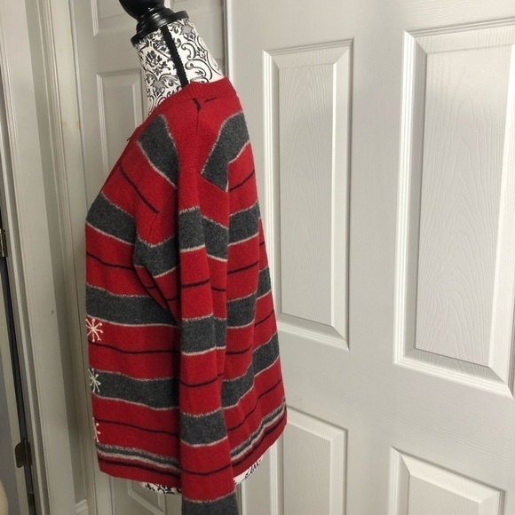 Nordic Design Snowflake Red Gray Stripe Lambswool Sweater Large Petite - Picture 3 of 4